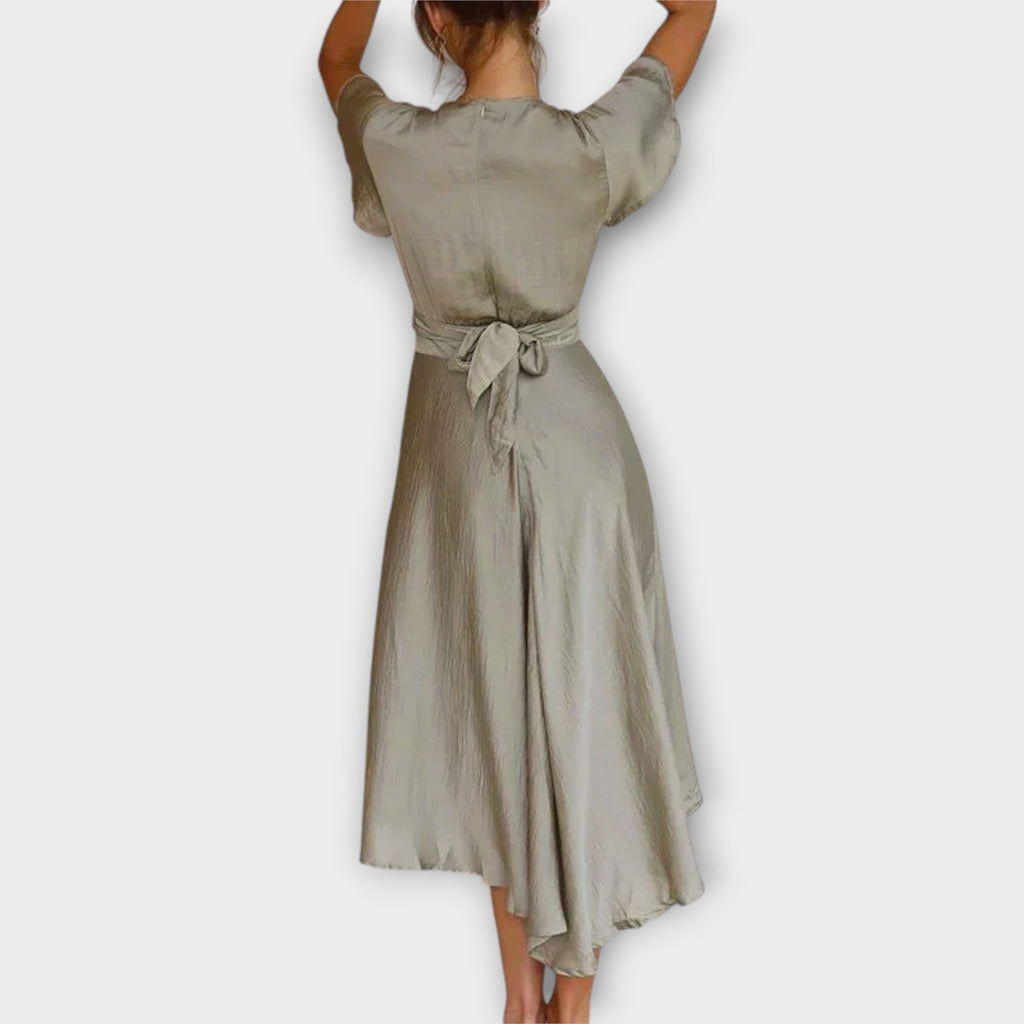 Margret - Elegant V-Neck Midi Dress